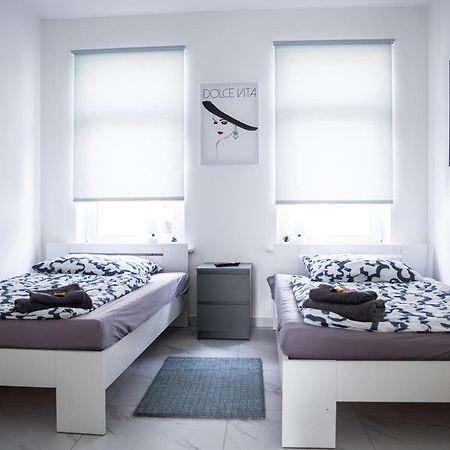 Nord-Apartment 4 I 2 Zimmer Mit Wlan & Smart-Tv Bremerhaven Bagian luar foto