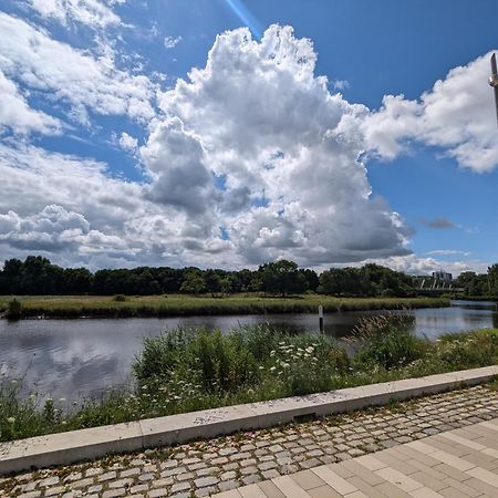 Nord-Apartment 4 I 2 Zimmer Mit Wlan & Smart-Tv Bremerhaven Bagian luar foto